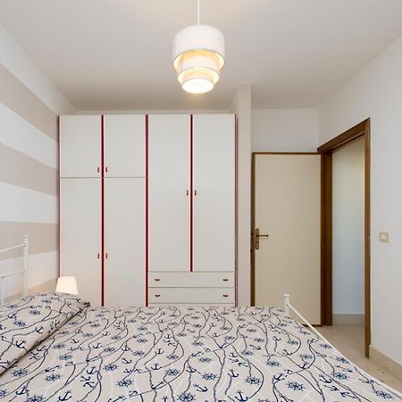 Beach Studios Con Accesso Diretto Alla Spiaggia Torre Pali Exterior photo